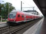RE 9 nach Aachen HBF ber Kln HBF am 06.07.2006 um 7.31 Uhr im Bahnhof Siegburg/Bonn